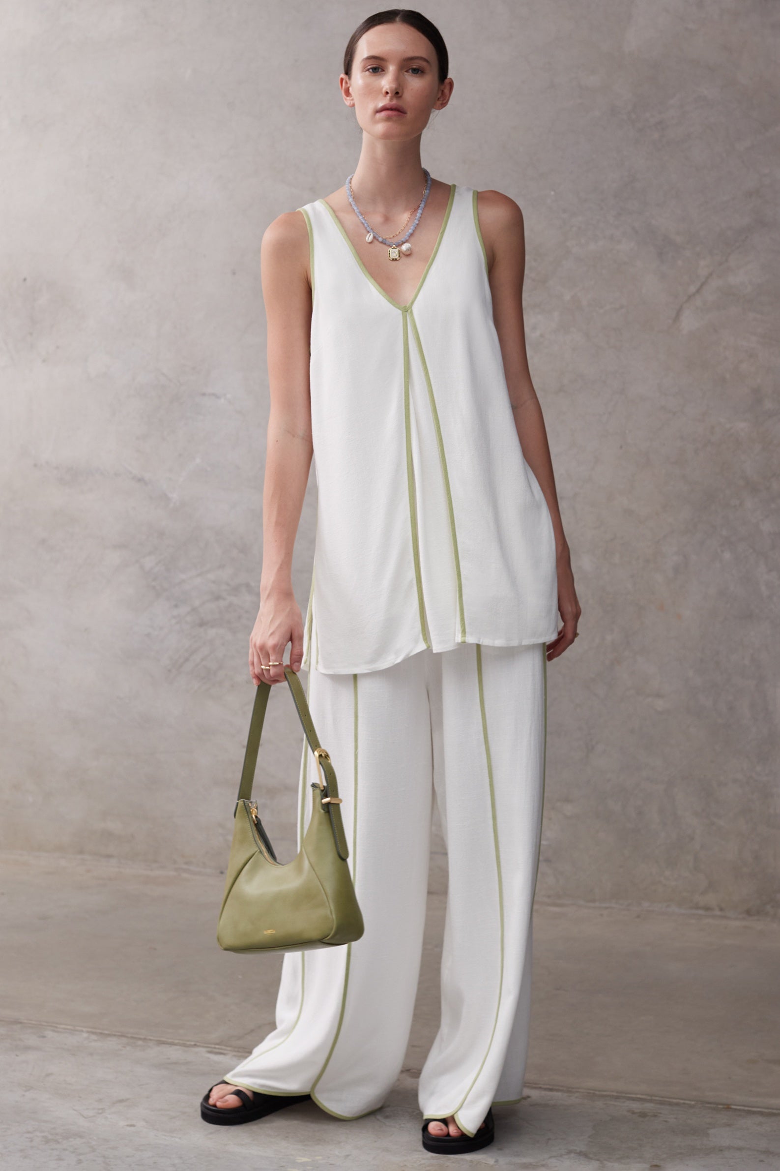 THE VERA PANTS | Creme & Pistasho