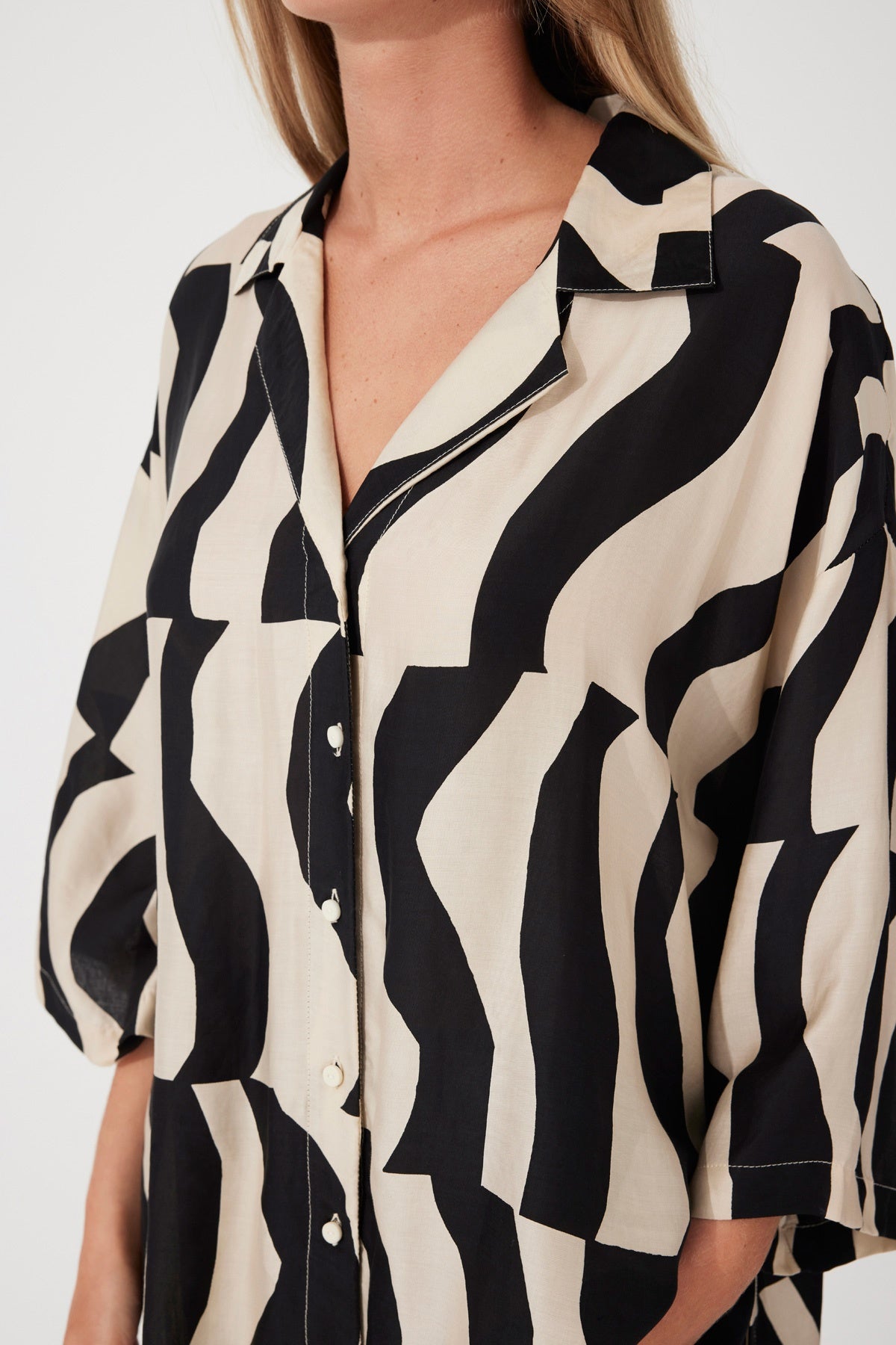SPLICE LENZING TENCEL SHIRT